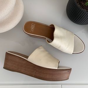 Sarto by Franco Sarto cream leather w/ wood platform wedge sandal size 7.5